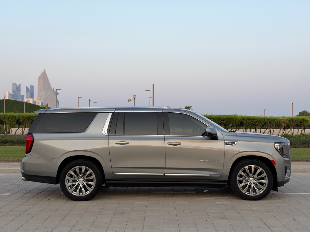 GMC YUKON DENALI XL - 6