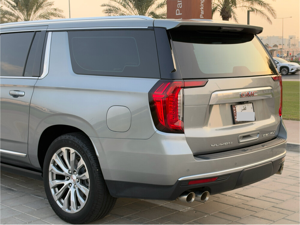 GMC YUKON DENALI XL - 22