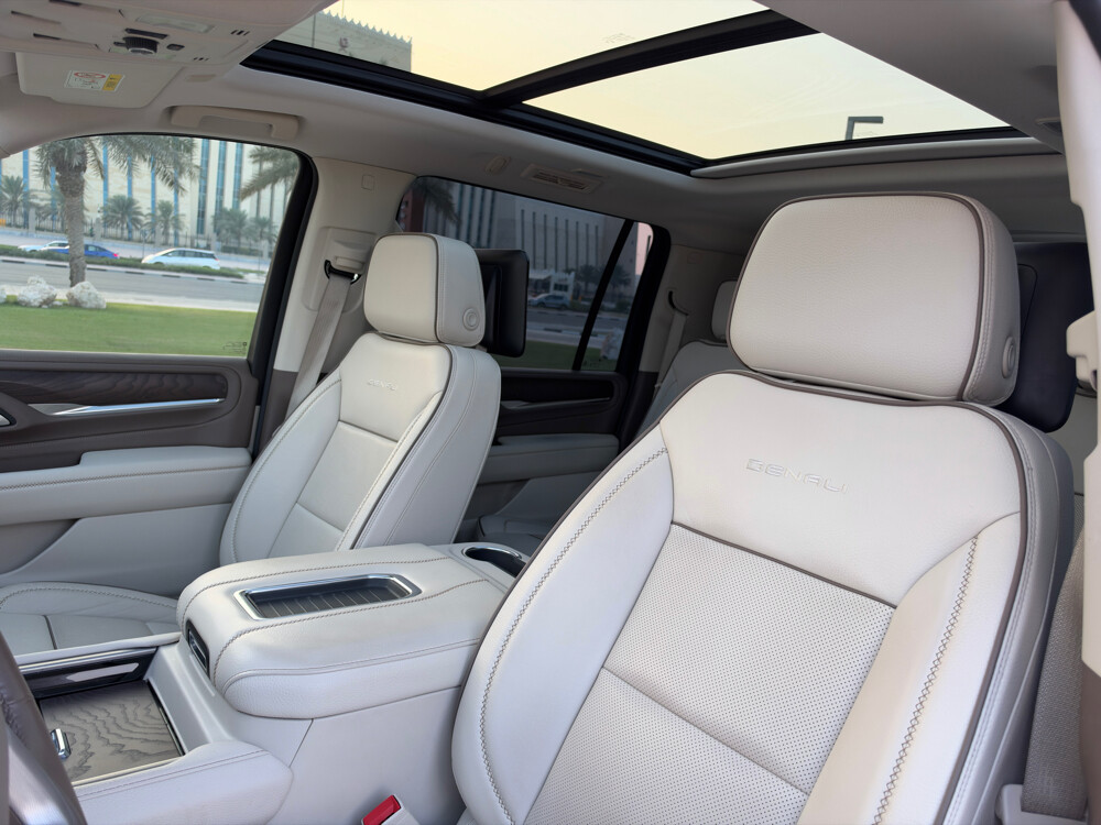 GMC YUKON DENALI XL - 10