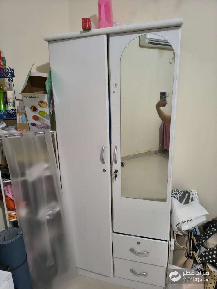Single cupboard - 1