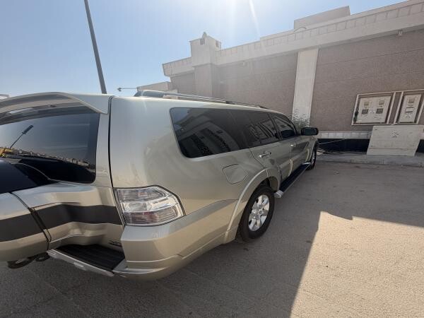 ميتسوبيشي باجيرو طراز 2 - 3