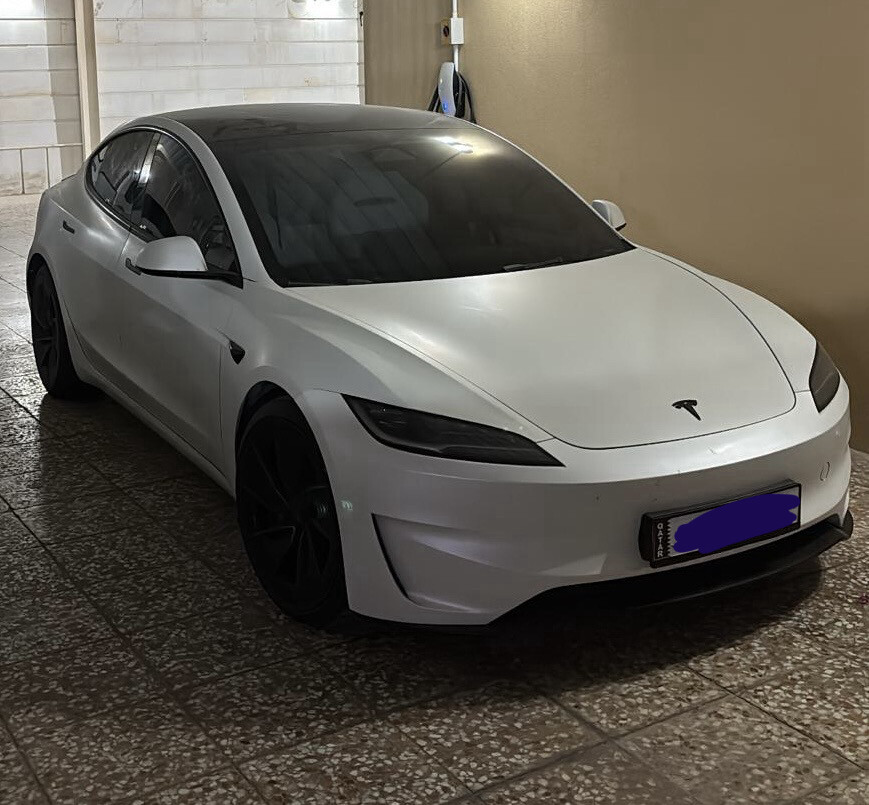 Tesla Model 3 Performance - 3