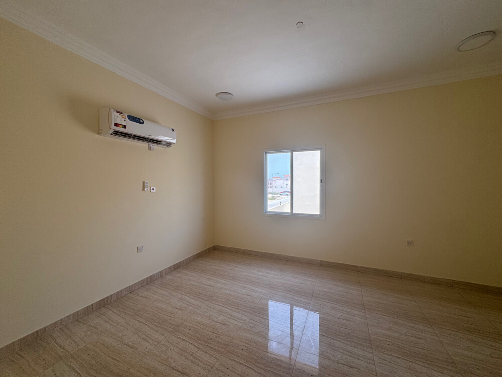 Villa for rent in Al-Sakhama - 12