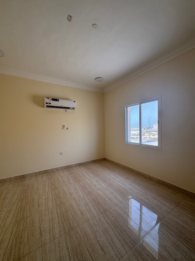 Villa for rent in Al-Sakhama - 11
