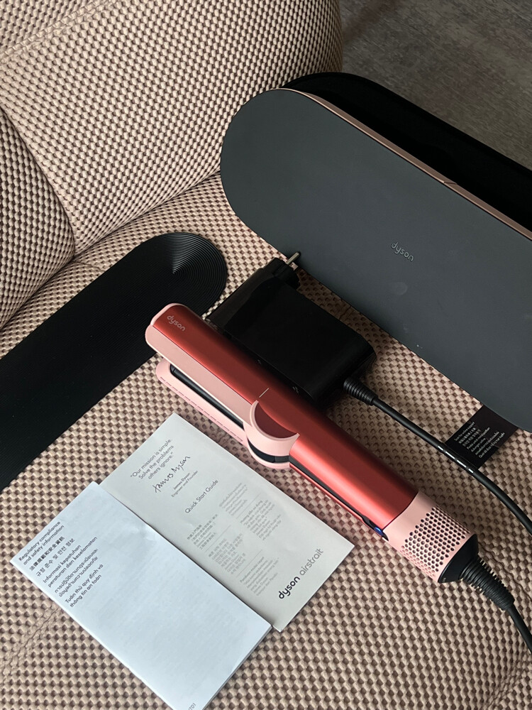 Dyson Airstrait for Sale - 3
