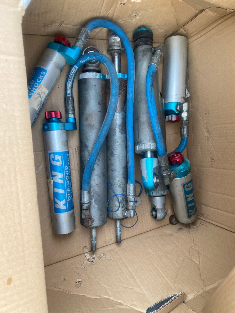 LC100 king 2.5 - 1
