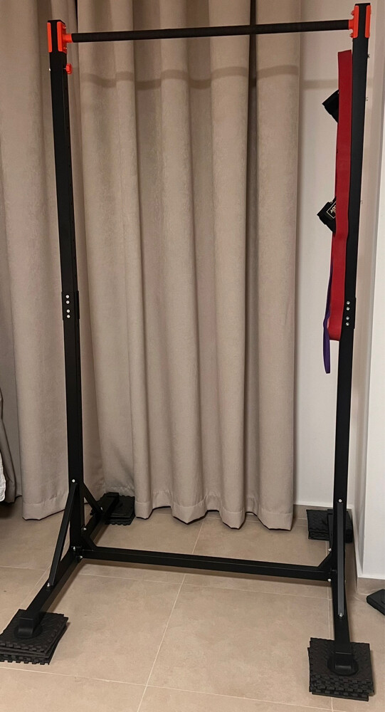 Pull-Up Station with Accessories –  - 1
