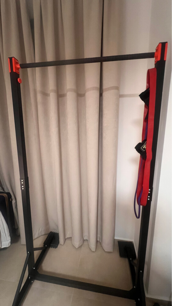 Pull-Up Station with Accessories –  - 6