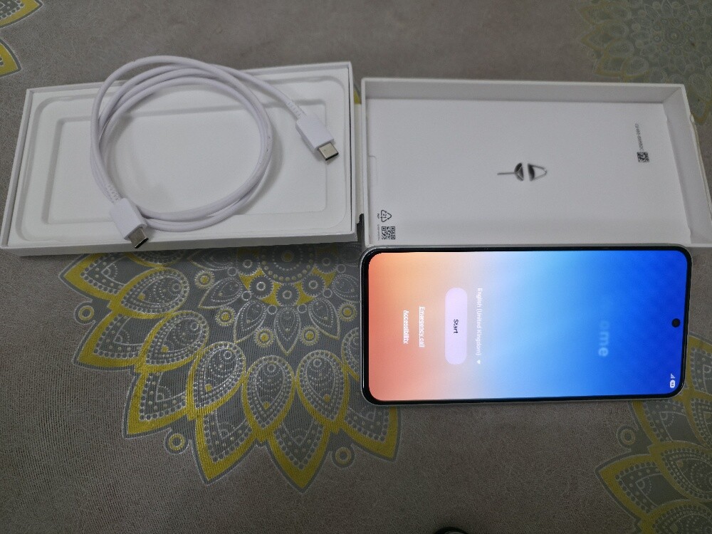 A56 excellent condition warranty - 7