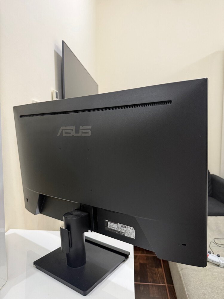 Monitor Asus 27 inch, 120 hz, - 2