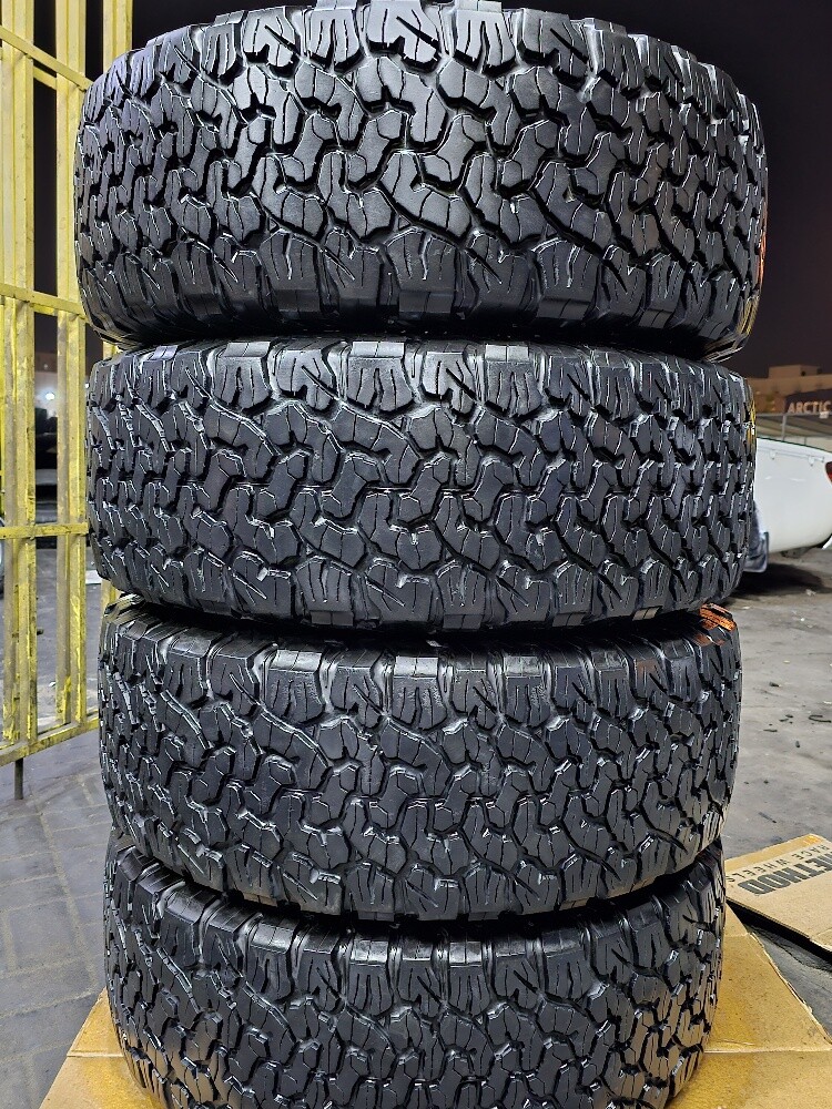 315-70-17,,, Bfgoodrich brand - 10
