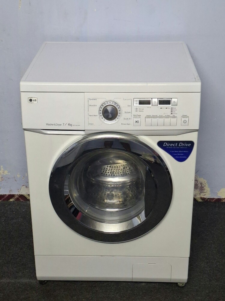 Lg 7/4 Kg Washing Maching - 1