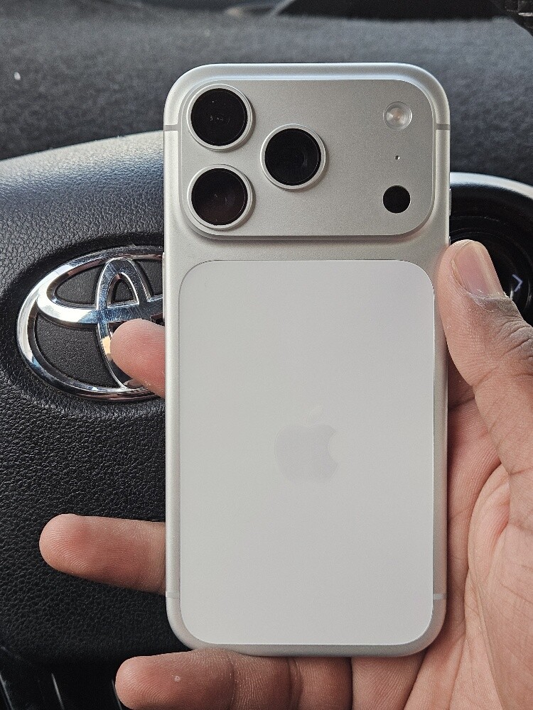 Iphone 17 Pro 256GB - 1