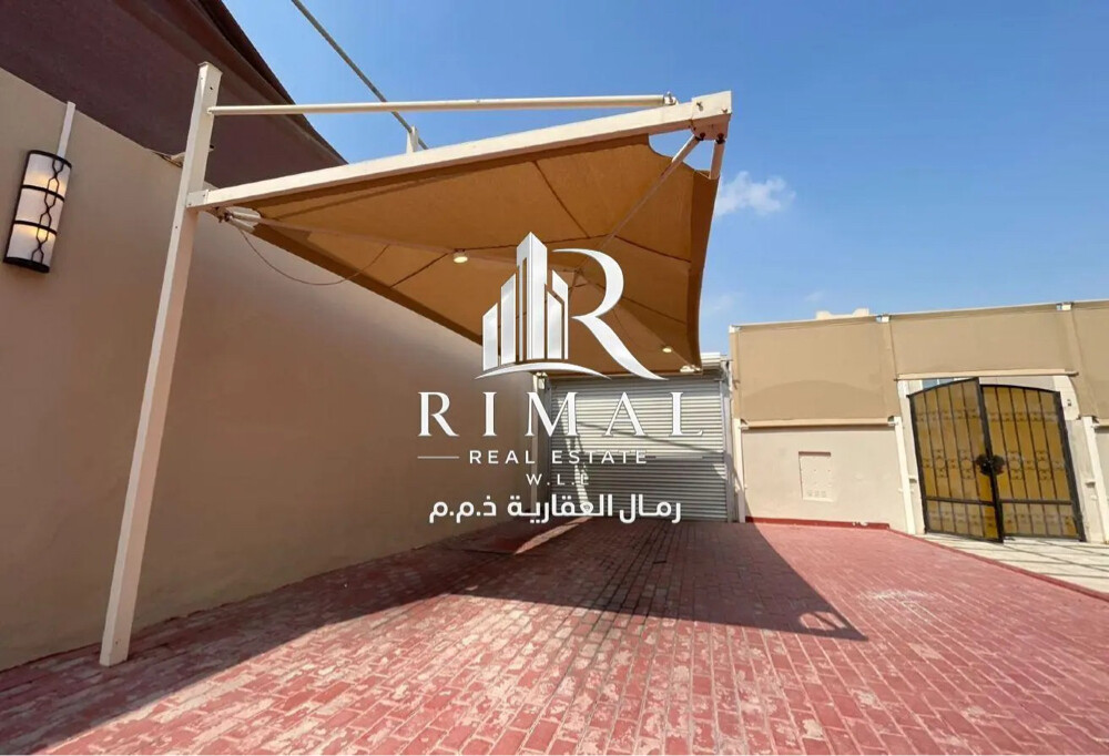 للايجار فيلا مستقله الدحيل 5 غرف - 5