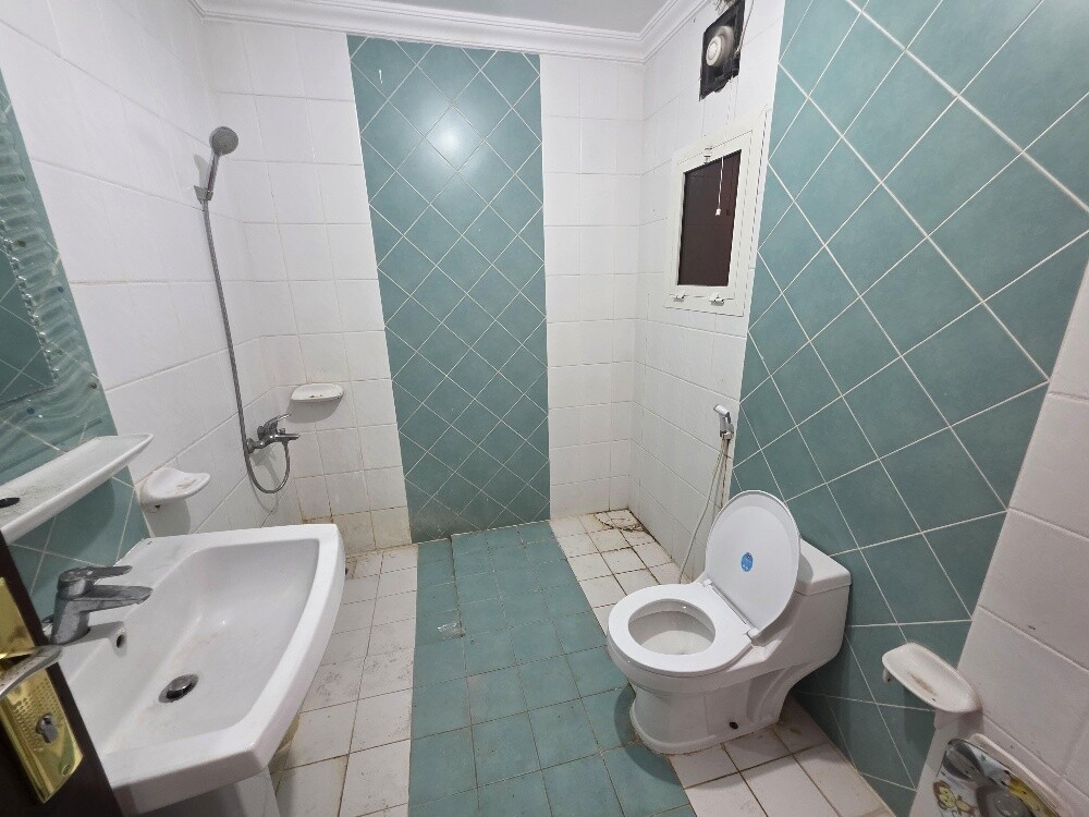 apartment for rent in alduhail - 4