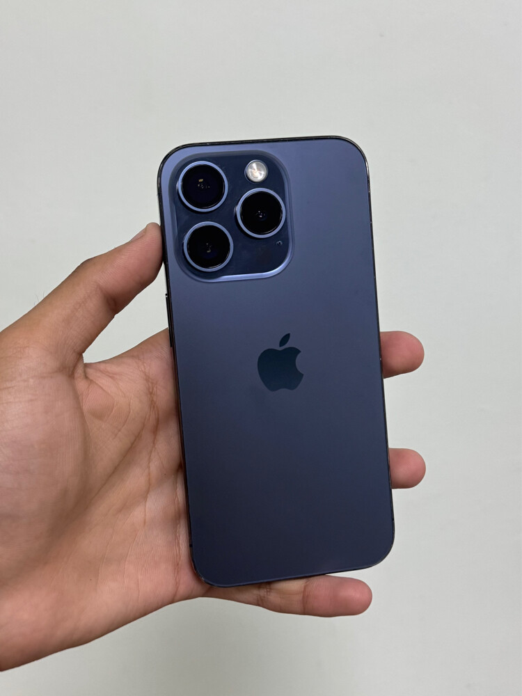 iPhone 15 Pro 128gb - Perfect - 1