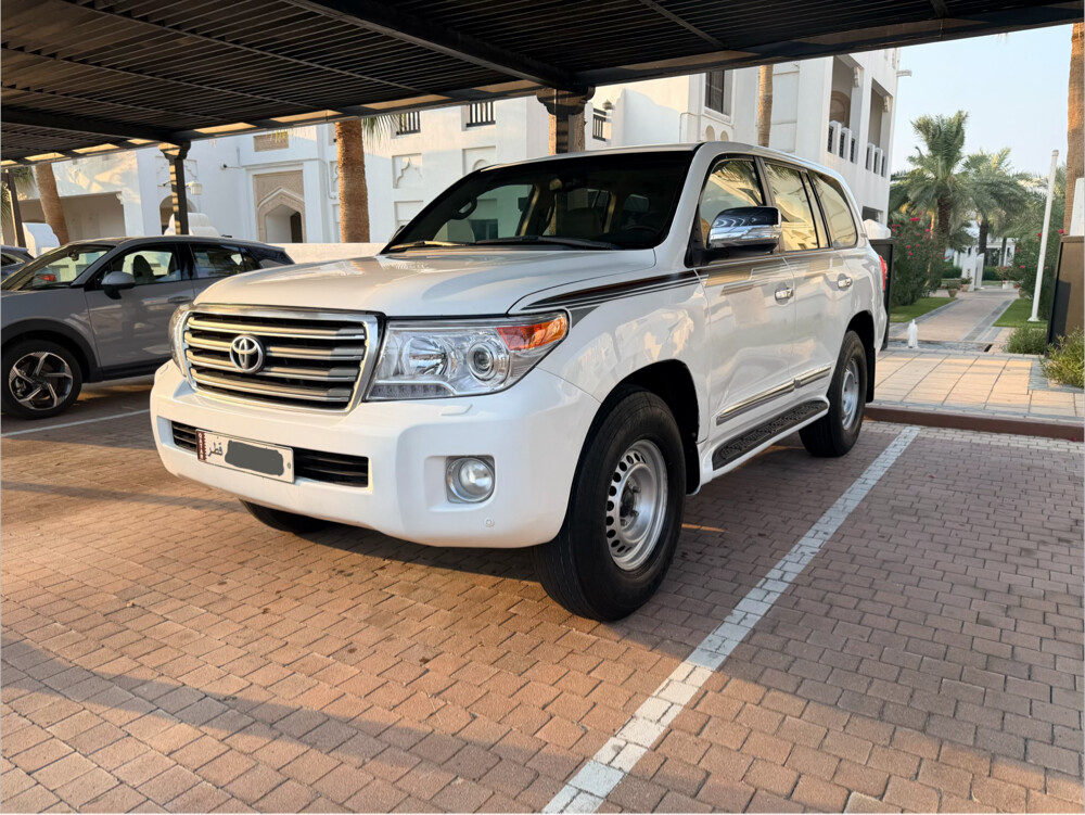 Land cruiser 2015 GXR-limited V8 - 1