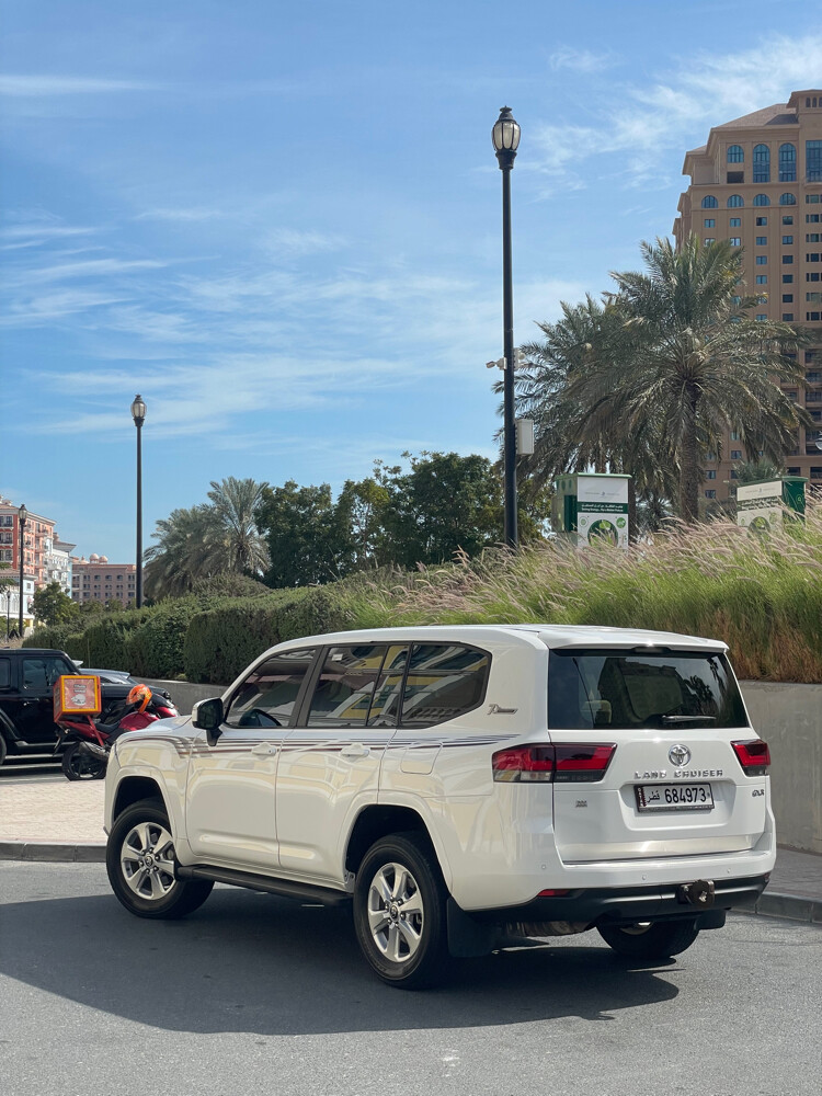 لاندكروزر جي اكس ار ٢٠٢٢ - 3