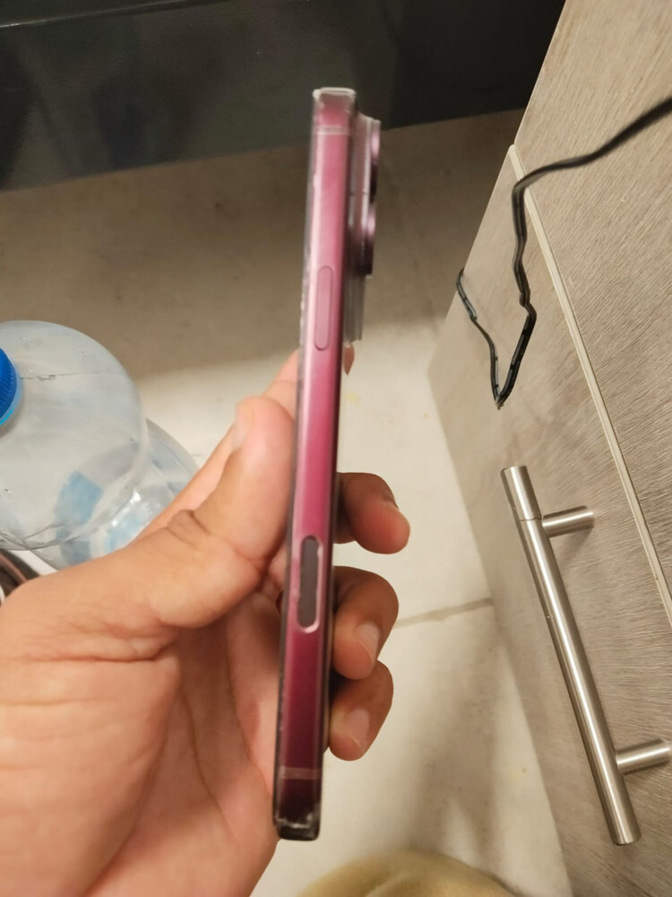 iphone 18 pro max burgunday - 4