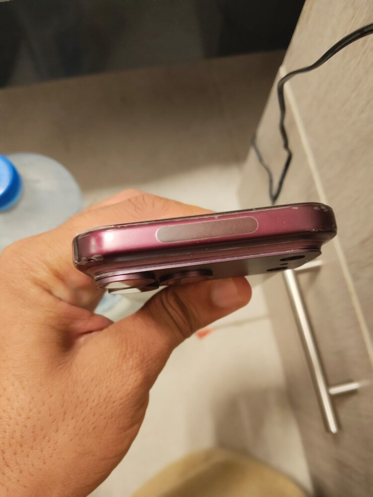iphone 18 pro max burgunday - 3