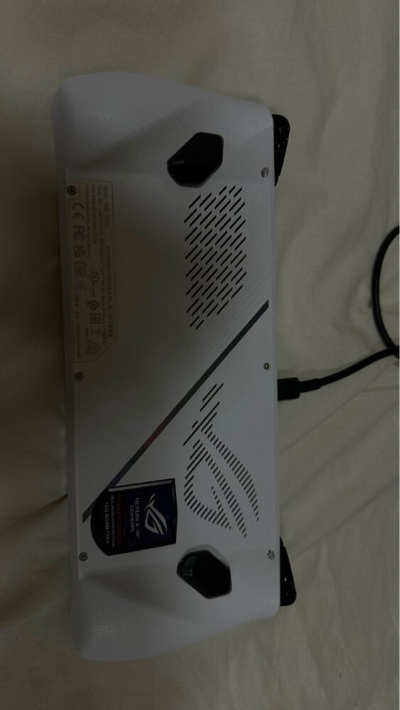  Asus ROG ALLY GAMING HANDHELD - 3
