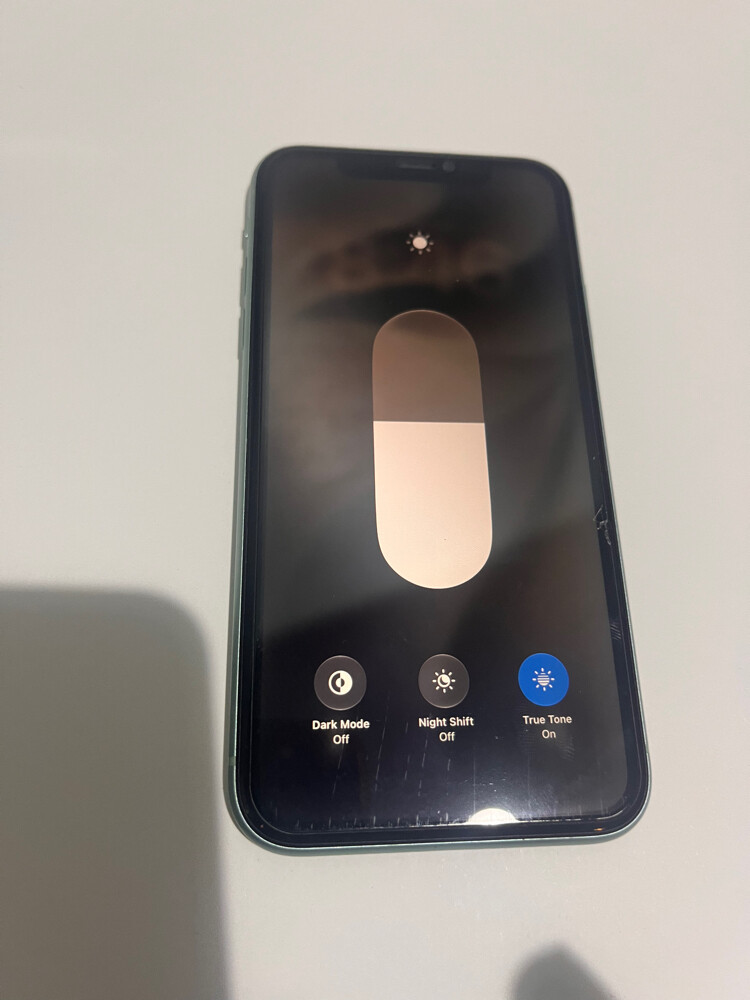Apple iPhone 11 - 128GB NEW  - 2