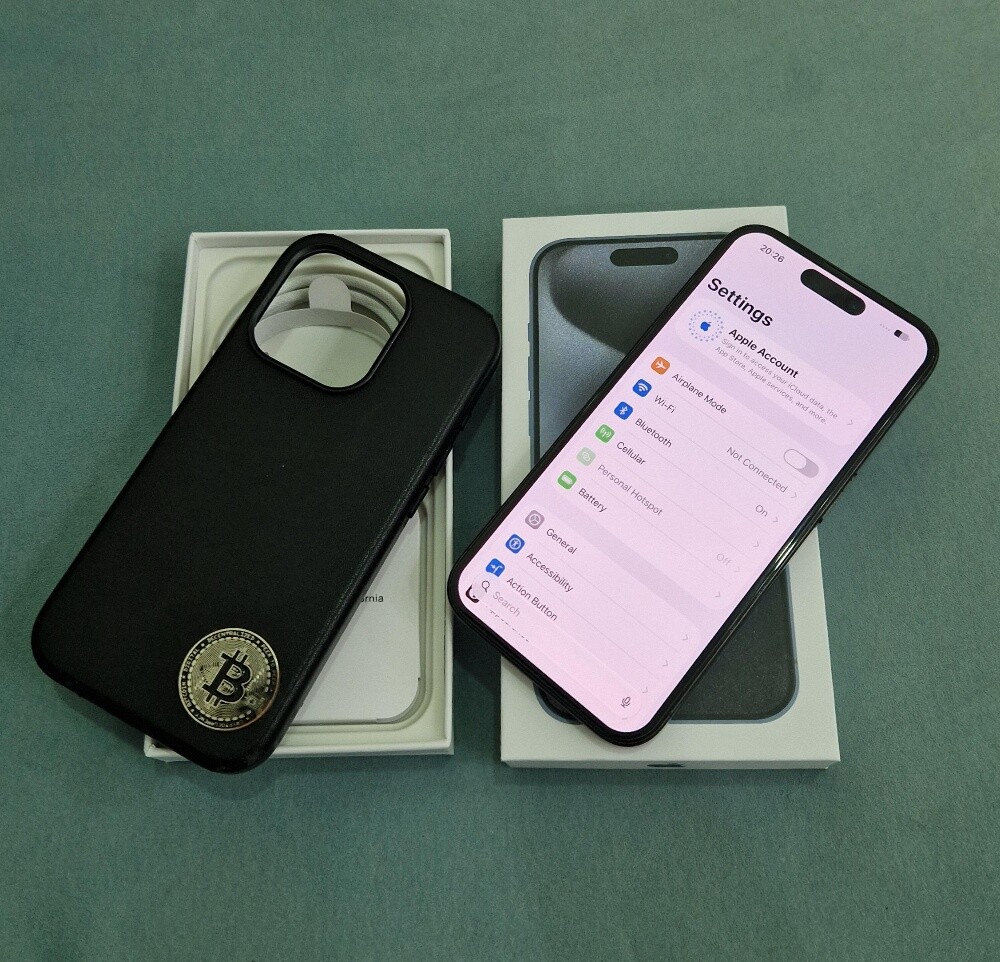 IPhone 15 pro 128GB - 4