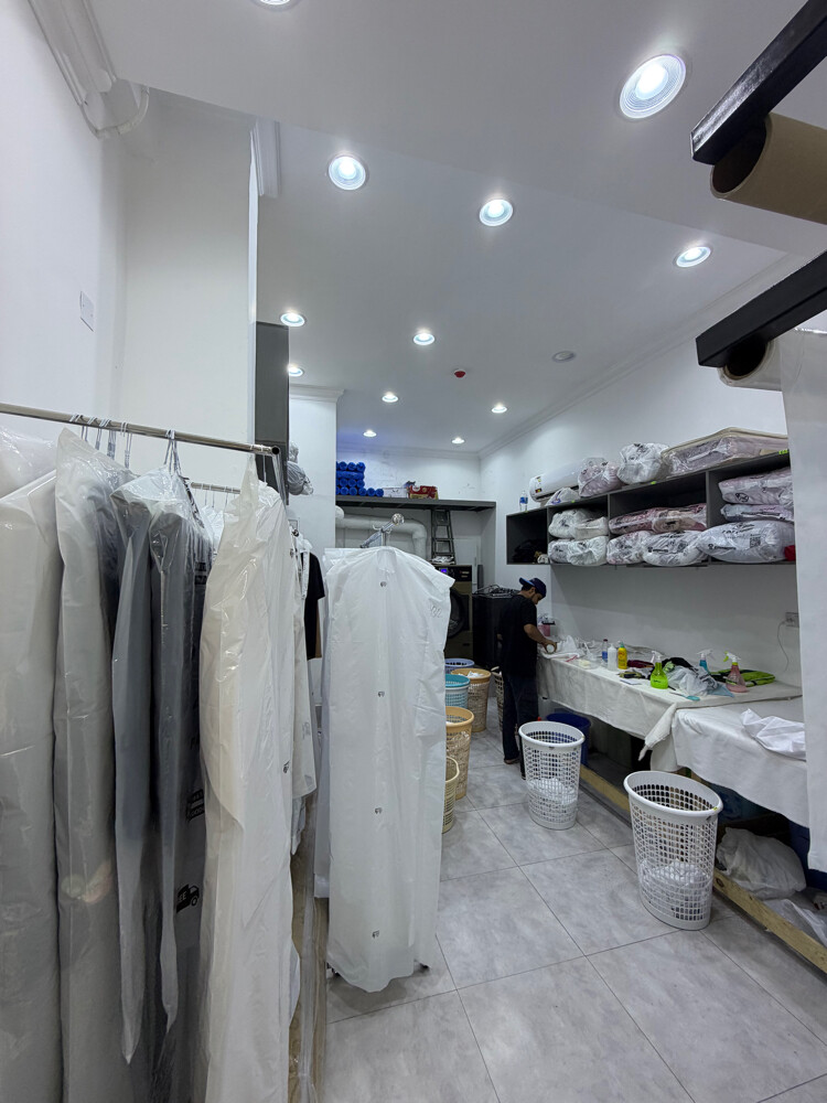 Laundry for sale  - 4