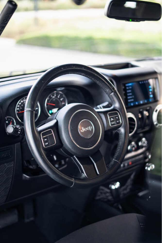 Jeep Wrangler Rubicon - 15