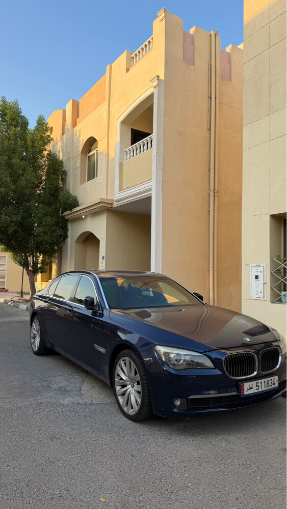 بي ام دبليو 740 - 1