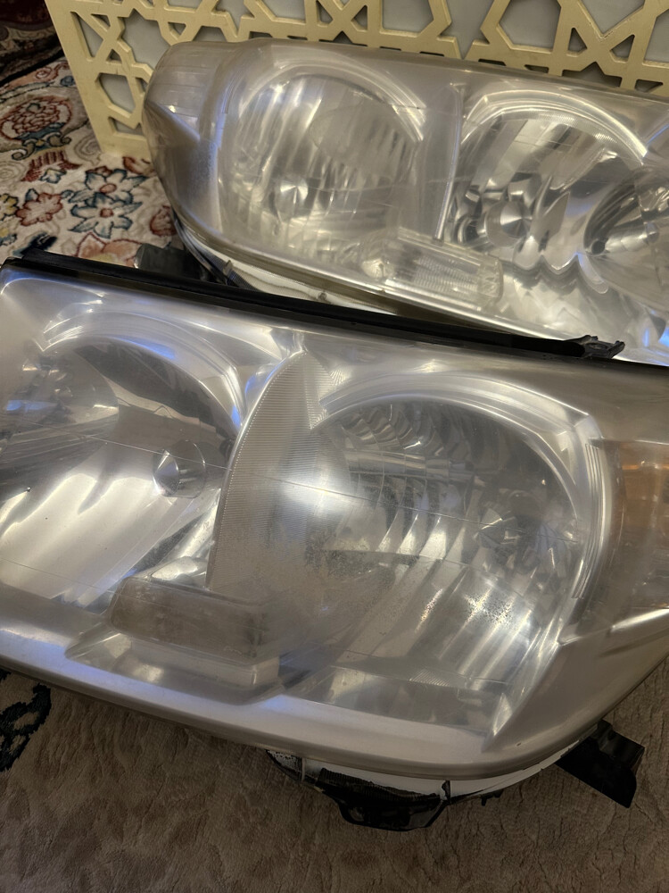 Land Cruiser Gxr Vxr headlights - 3