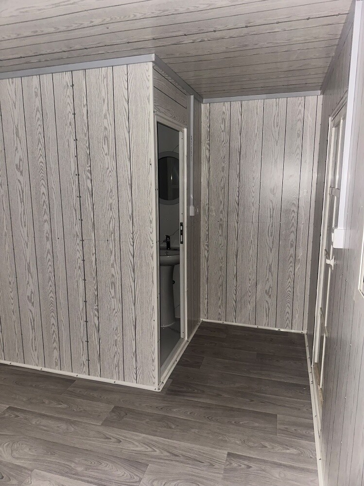 cabin caravan room ketechin toilet - 10