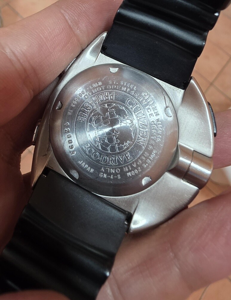 Citizen Aqualand Solar - 3