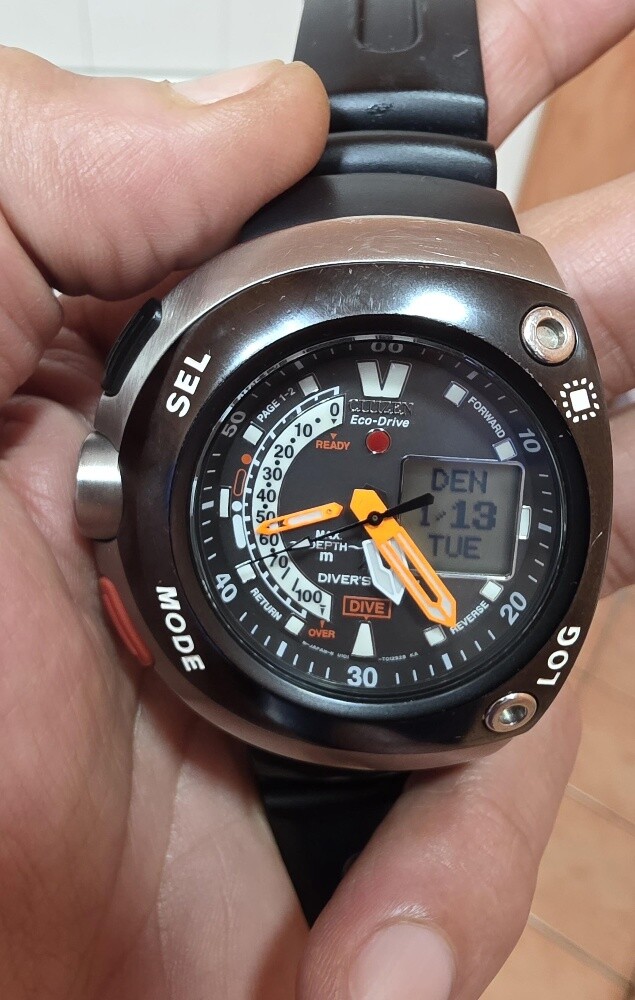 Citizen Aqualand Solar - 5