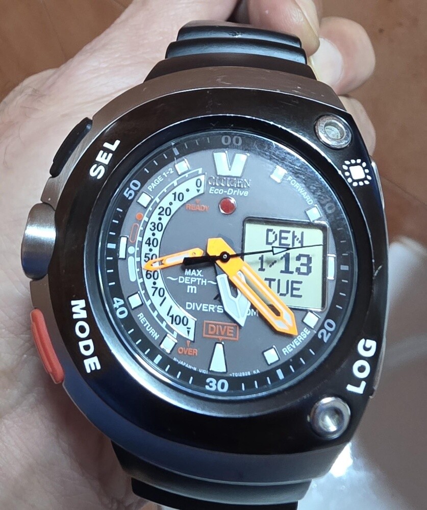 Citizen Aqualand Solar - 1