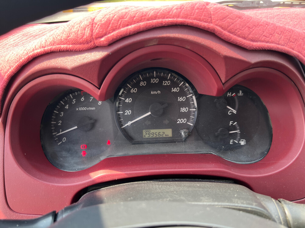 toyota hilux 2012 - 7