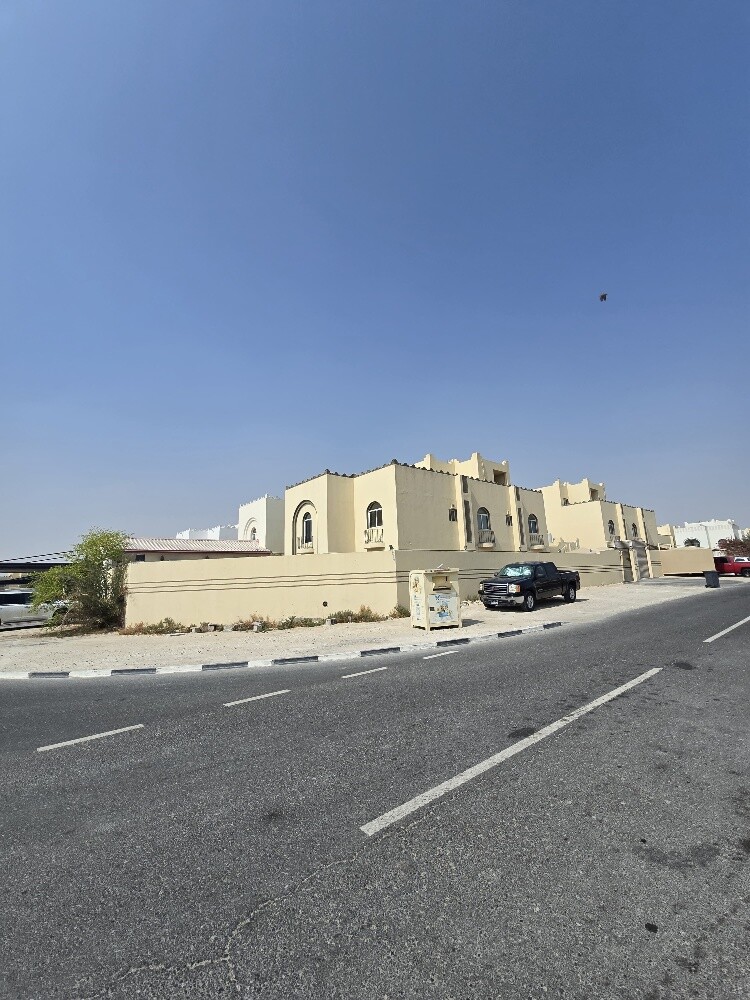 للببع فيلا نظيفه في الخيسة الجديد - 2