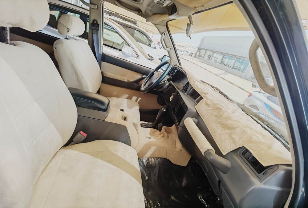 1995 Land Cruiser VXR - 3