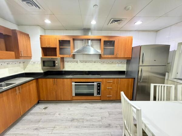 BIG BALCONY 2BR | MARINA VIEWS - 11