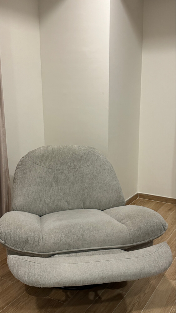 recliner chair  - 2