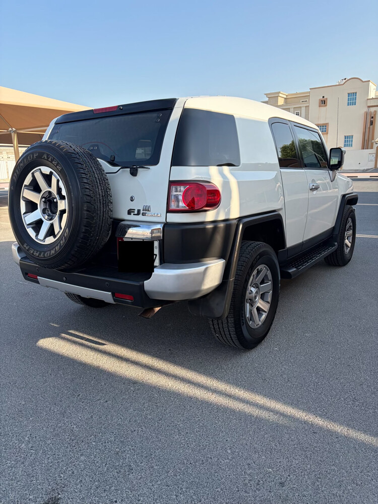 Toyota FJ Crusier 2014 . - 6
