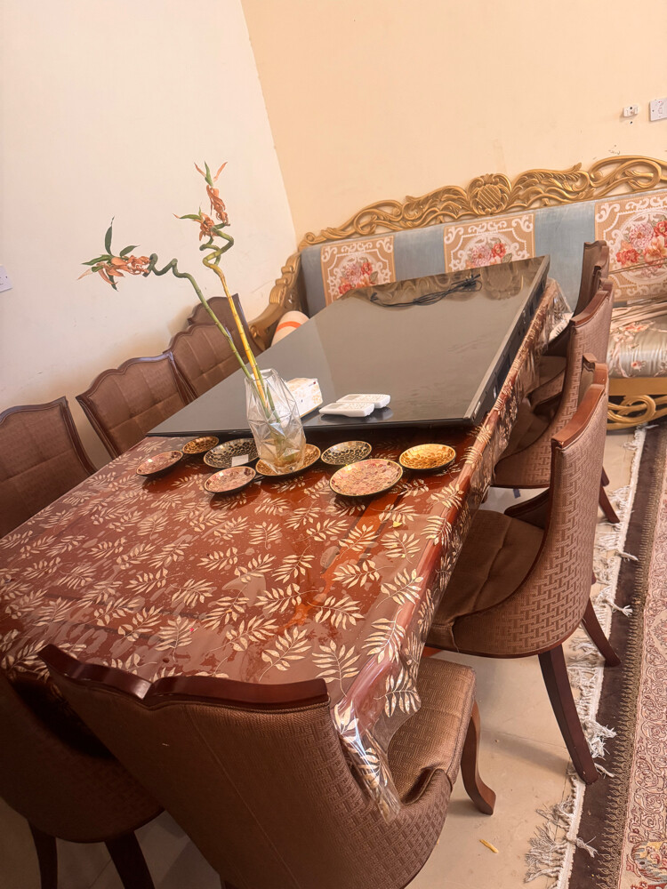 طاولة طعام - 1