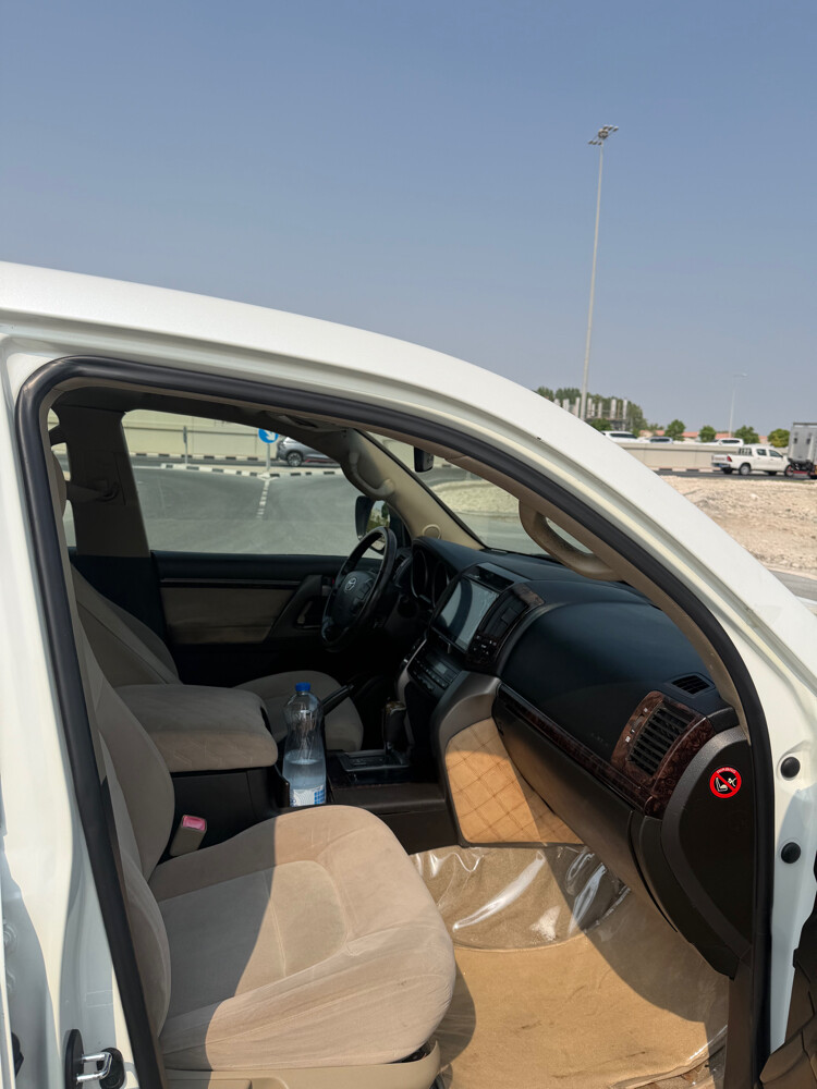 GXR V8 2009  - 4
