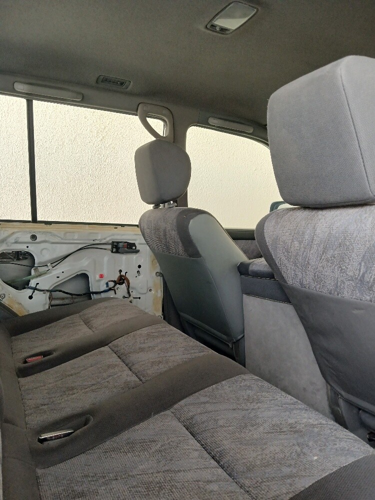 للبيع قطع ستاندر 98 /2007 - 2