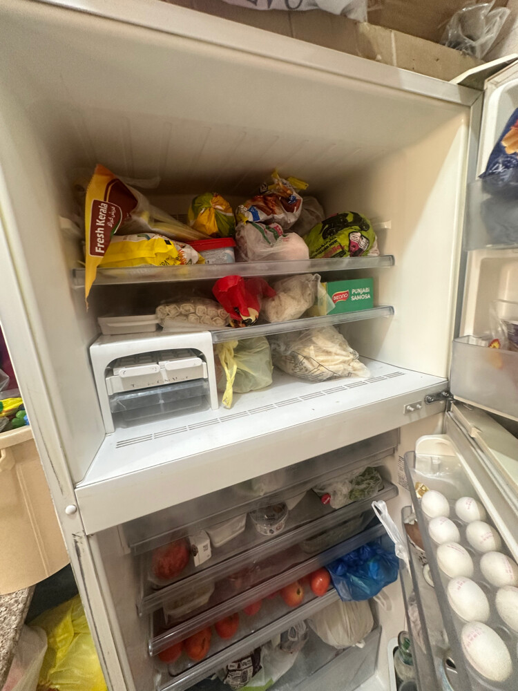 Hitachi refrigerator - 2