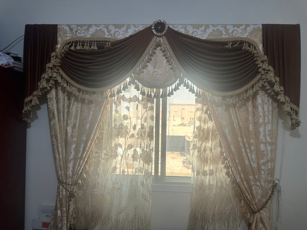 window curtains - 1