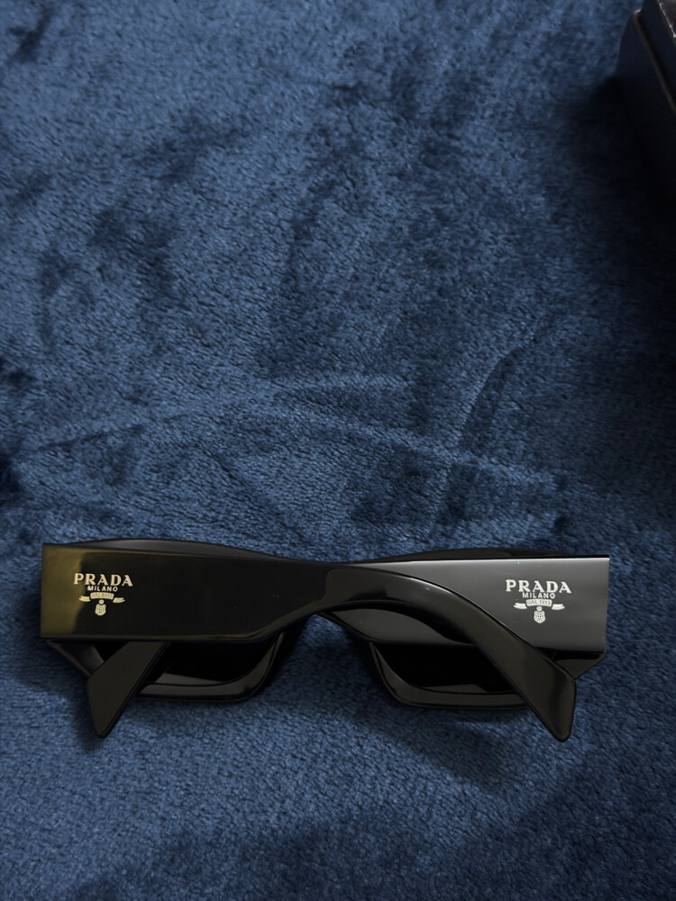 Original prada sunglasses - 2