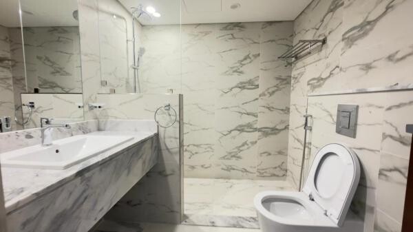 BRAND NEW 2BR | BALCONY | FUIRNISED - 10