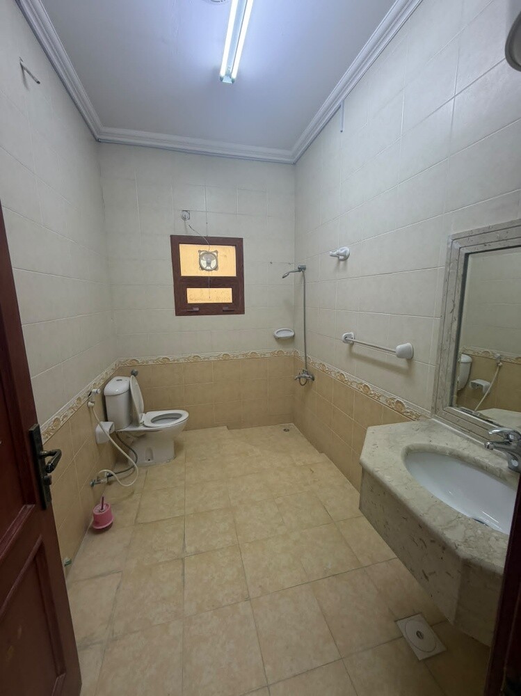 For Rent in South Muaither Resident - 8