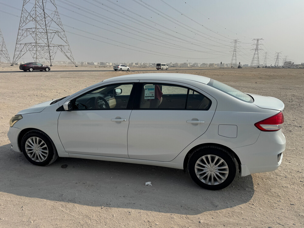 Suzuki Ciaz 2021, 124000KM - 1